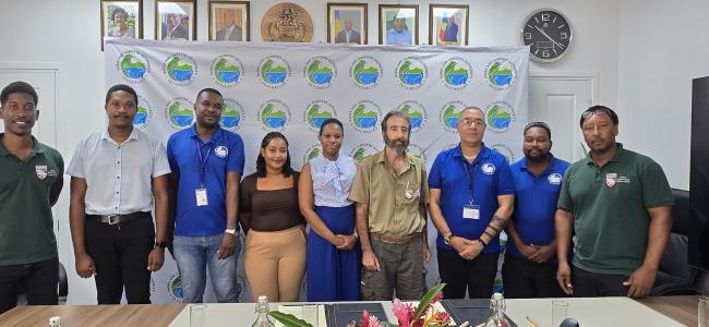 Group Photo - MOU Signing between SPGA and IBC