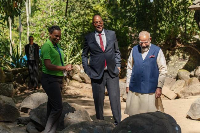 PM Modi Visits Tortoise Enclosure